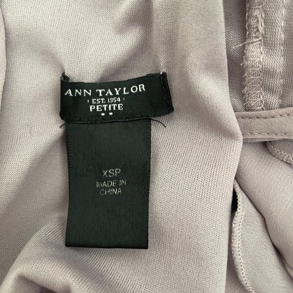 ANN TAYLOR - Georgette Petal Top-XSP - Picture 5 of 5